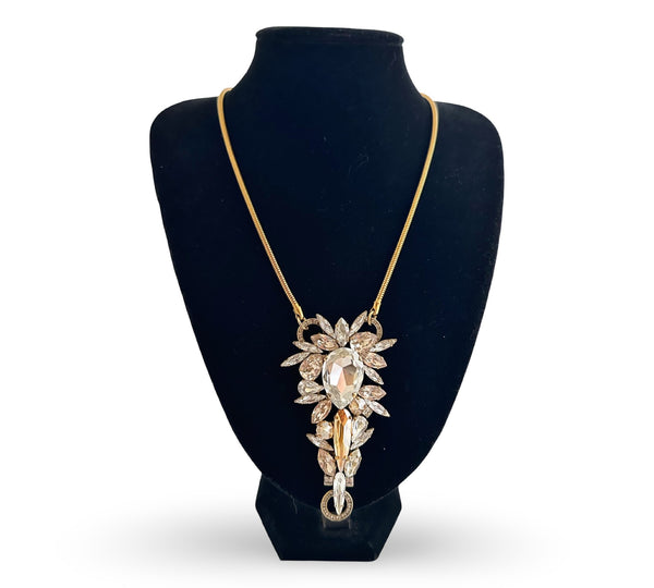 GOLDEN WREATH PENDANT NECKLACE - JSS