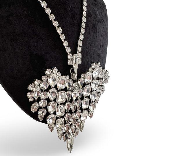 MUSE DYNASTY ANGEL HEART CRYSTAL NECKLACE