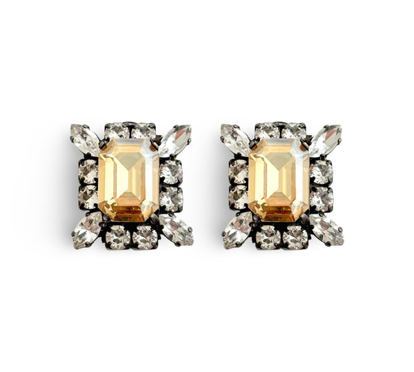 Dynasty Eve Champagne Studs